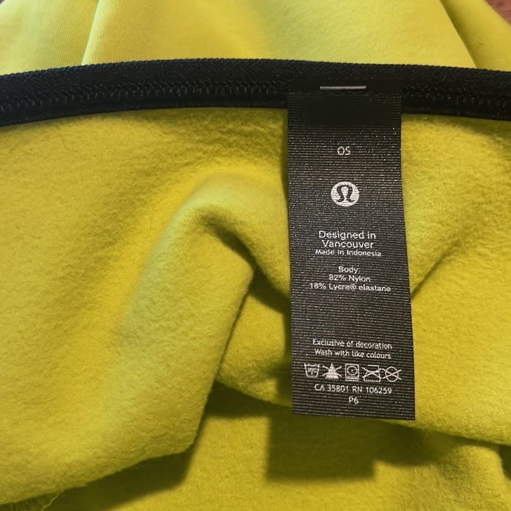 Lululemon Cold Terrain Running Beanie Hat New Reflective - Picture 6 of 6